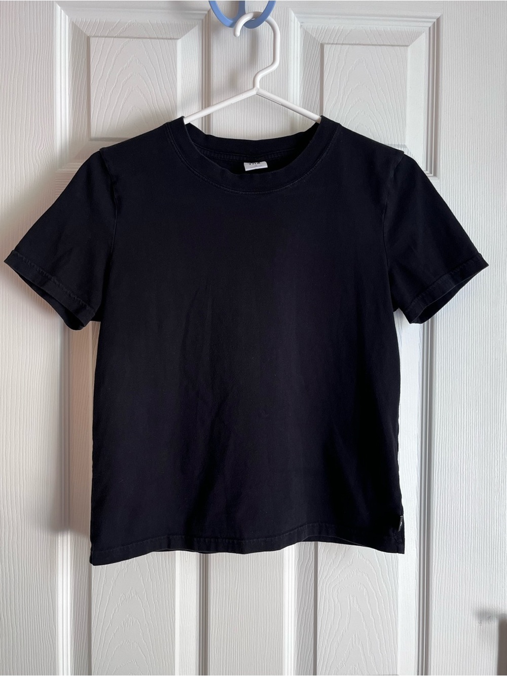 TNA Aritzia Black Short Sleeve Cotton Tee